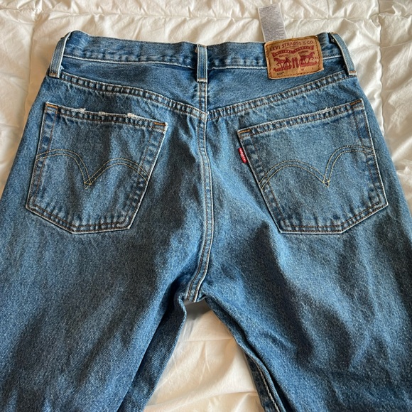 LEVI’S - Picture 4 of 4